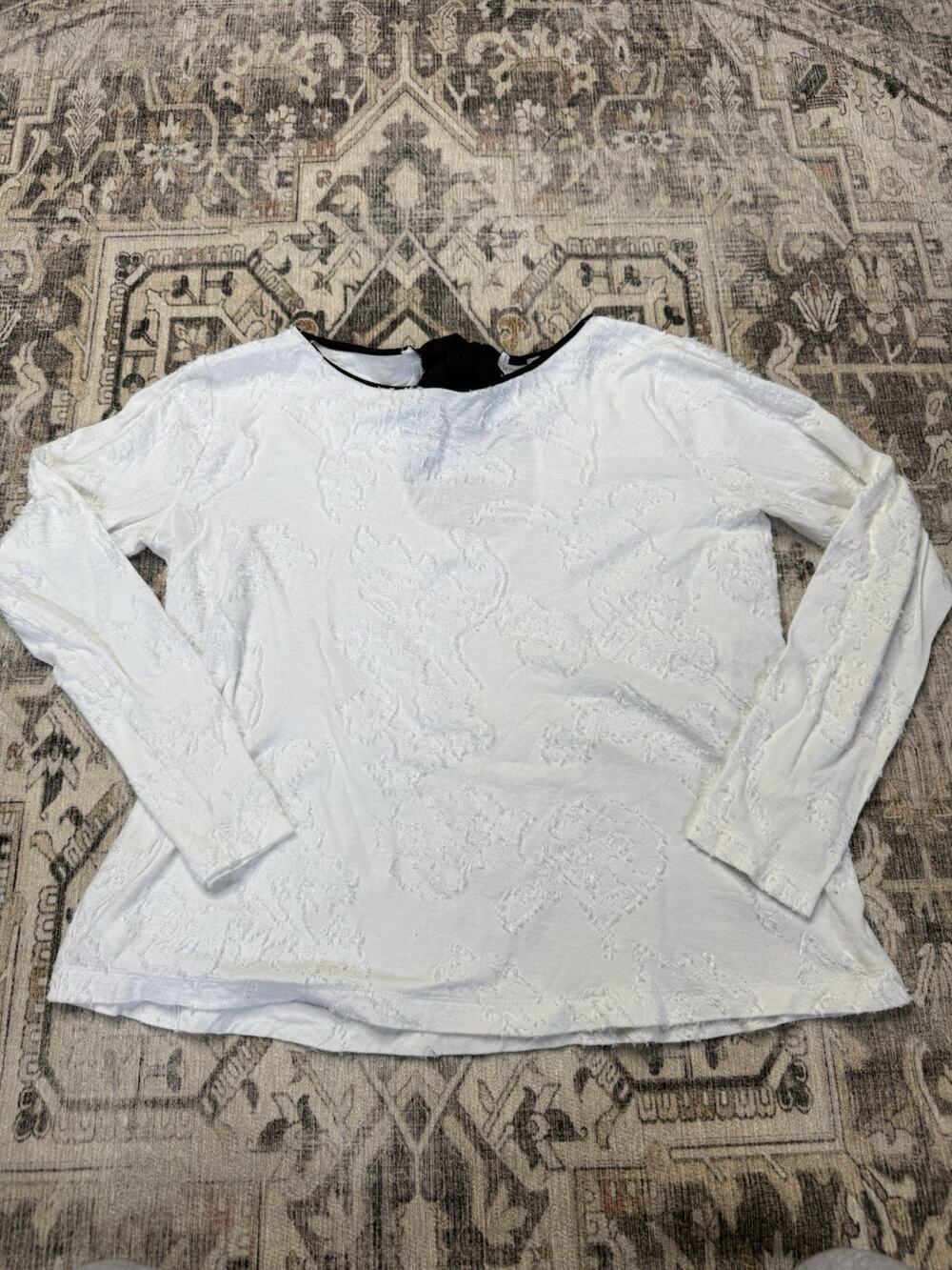 Ann Taylor LOFT Women's Size Small Clip Dot Bow Back Top Black White Textured